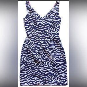 Lilly Pulitzer Kiki dress - woman’s size 0 
Blue/white